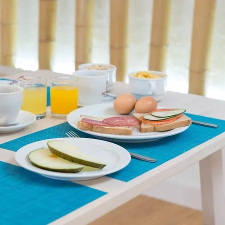 Casa Bauza * 칼라 라트자다